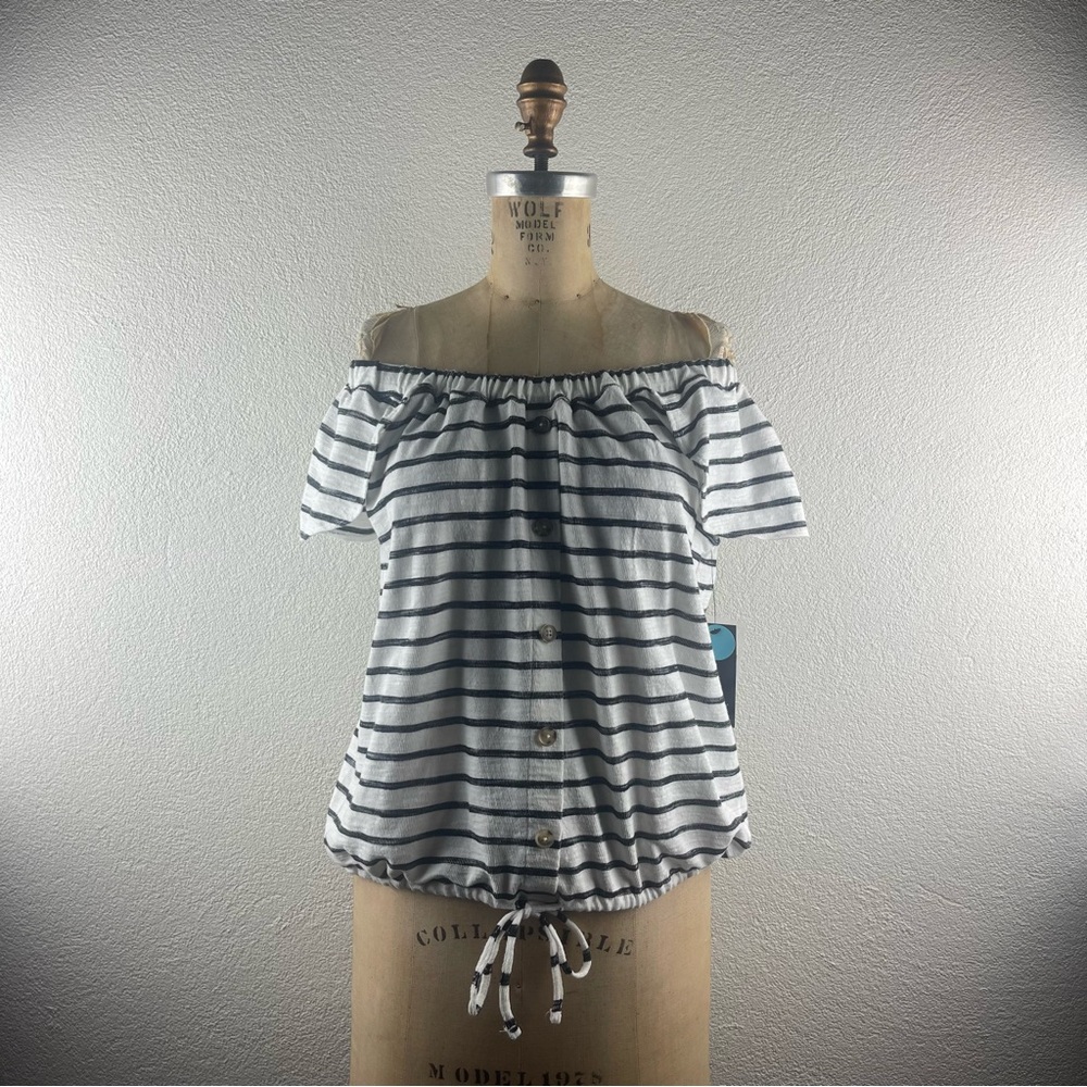 a.n.a. l M A New Approach Retro Parisian Chic Stripe Off-Shoulder Flutter Blouse